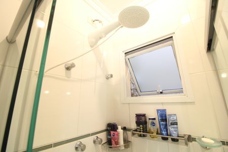 Banheiro da suíte de casa à venda com 3 quartos, 116m² em Vila Campo Grande, São Paulo