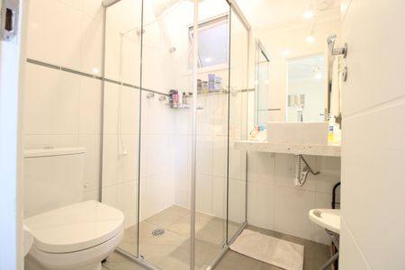 Banheiro da suíte de casa à venda com 3 quartos, 116m² em Vila Campo Grande, São Paulo