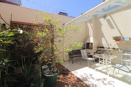 Casa à venda com 116m², 3 quartos e 2 vagasÁrea comum - Churrasqueira