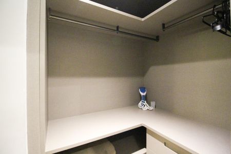 Studio à venda com 30m², 1 quarto e 1 vagaCloset