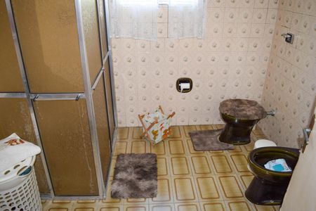 Casa à venda com 300m², 2 quartos e 2 vagasBanheiro