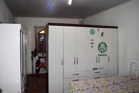 Quarto de casa à venda com 2 quartos, 300m² em Chácara Santo Antônio (zona Leste), São Paulo