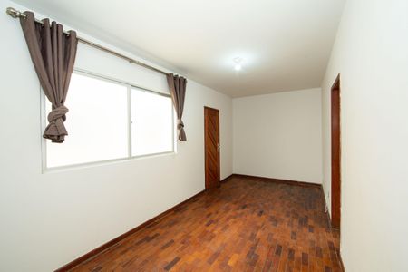 SALA de apartamento para alugar com 3 quartos, 66m² em Buritis, Belo Horizonte
