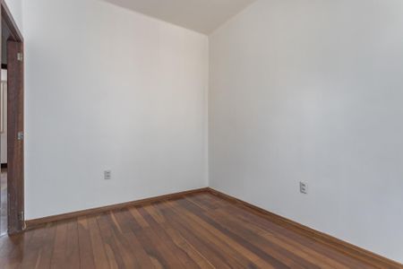 Casa à venda com 59m², 2 quartos e sem vaga Casa à venda com 59m², 2 quartos e sem vagaQuarto