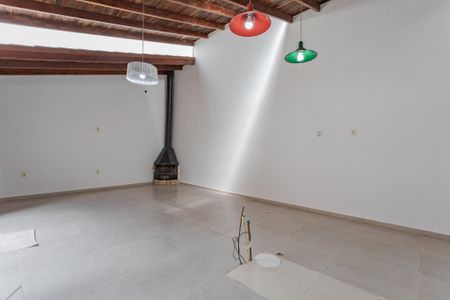 Casa à venda com 59m², 2 quartos e sem vaga Casa à venda com 59m², 2 quartos e sem vagaCozinha