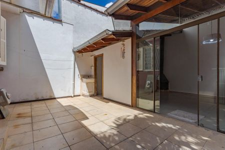 Casa à venda com 59m², 2 quartos e sem vaga Casa à venda com 59m², 2 quartos e sem vagaÁrea de Serviço