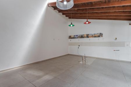 Casa à venda com 59m², 2 quartos e sem vaga Casa à venda com 59m², 2 quartos e sem vagaCozinha