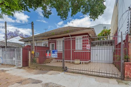 Casa à venda com 59m², 2 quartos e sem vaga Casa à venda com 59m², 2 quartos e sem vagaFachada