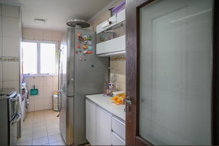 Apartamento à venda com 52m², 2 quartos e 1 vaga Apartamento à venda com 52m², 2 quartos e 1 vagaCozinha