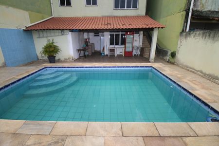 Casa à venda com 400m², 4 quartos e 1 vagaPiscina