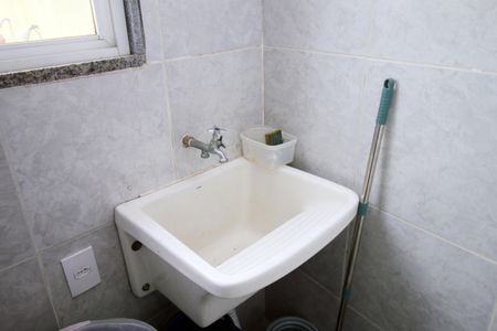 Casa à venda com 400m², 4 quartos e 1 vagaÁrea de Serviço 2