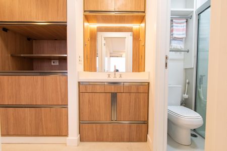 Apartamento para alugar com 38m², 1 quarto e 1 vaga Apartamento para alugar com 38m², 1 quarto e 1 vagaBanheiro