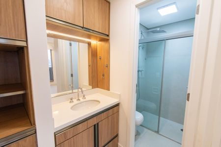 Apartamento para alugar com 38m², 1 quarto e 1 vaga Apartamento para alugar com 38m², 1 quarto e 1 vagaBanheiro