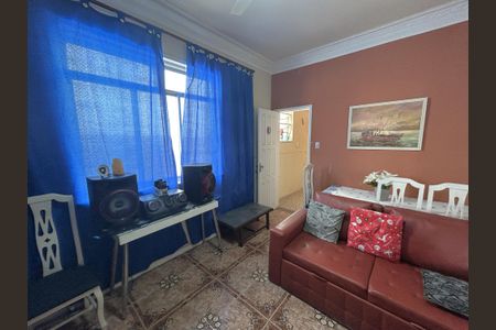 Casa à venda com 145m², 4 quartos e 1 vagaSala