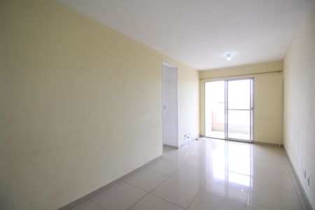 Sala de apartamento à venda com 3 quartos, 68m² em Taquara, Rio de Janeiro