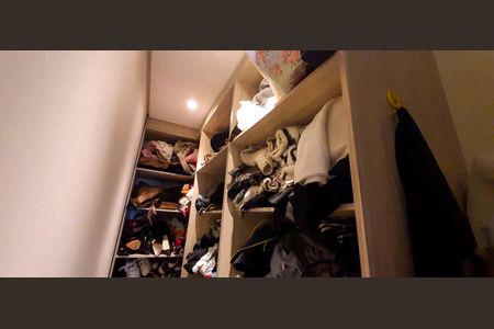 Apartamento à venda com 91m², 2 quartos e 2 vagasCloset