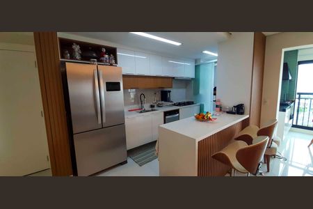 Apartamento à venda com 91m², 2 quartos e 2 vagasCozinha