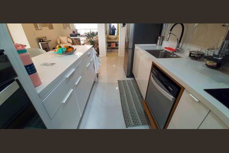 Apartamento à venda com 91m², 2 quartos e 2 vagasCozinha
