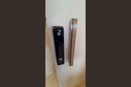 Apartamento à venda com 91m², 2 quartos e 2 vagasFechadura Eletrônica