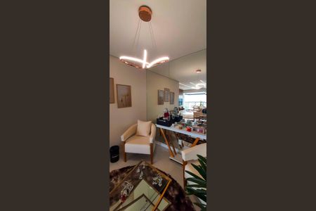 Apartamento à venda com 91m², 2 quartos e 2 vagasSala