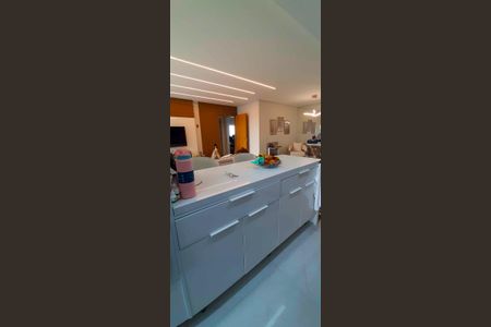 Apartamento à venda com 91m², 2 quartos e 2 vagasCozinha