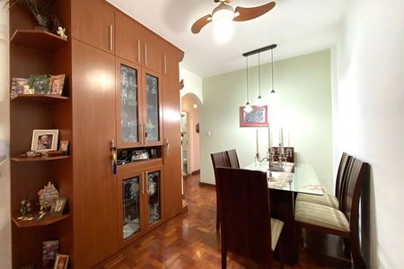Sala de apartamento à venda com 2 quartos, 80m² em Colégio Batista, Belo Horizonte