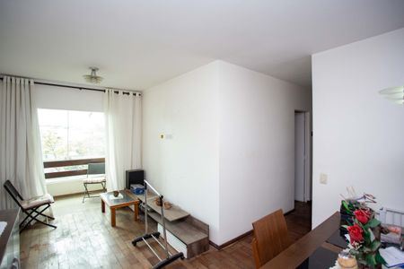 Sala de apartamento para alugar com 3 quartos, 72m² em Parque Sete de Setembro, Diadema
