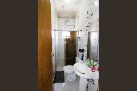 Casa para alugar com 65m², 2 quartos e sem vagaBanheiro