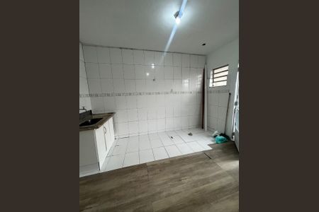 Casa à venda com 120m², 2 quartos e sem vagaFoto 02