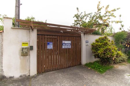 Plaquinha de casa à venda com 3 quartos, 200m² em Piratininga, Niterói