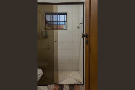 Casa à venda com 150m², 2 quartos e 2 vagas Casa à venda com 150m², 2 quartos e 2 vagasBanheiro