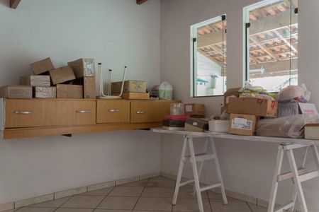 Casa à venda com 150m², 2 quartos e 2 vagas Casa à venda com 150m², 2 quartos e 2 vagasQuarto de Serviço