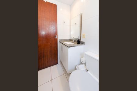 Apartamento à venda com 120m², 2 quartos e 2 vagas Apartamento à venda com 120m², 2 quartos e 2 vagasBanheiro 2