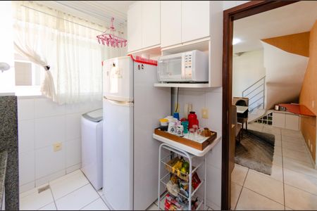 Apartamento à venda com 120m², 2 quartos e 2 vagas Apartamento à venda com 120m², 2 quartos e 2 vagasCozinha
