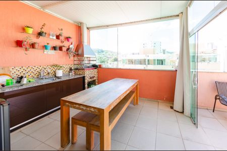 Apartamento à venda com 120m², 2 quartos e 2 vagas Apartamento à venda com 120m², 2 quartos e 2 vagasÁrea gourmet