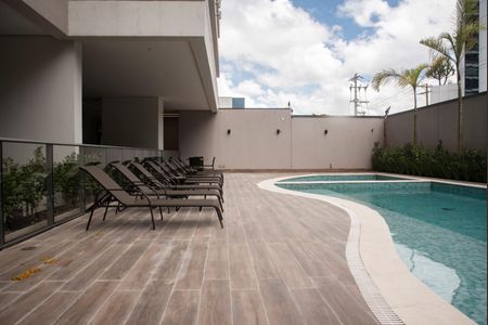 Apartamento à venda com 177m², 3 quartos e 2 vagasÁrea comum - Piscina