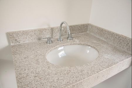 Apartamento à venda com 177m², 3 quartos e 2 vagasBanheiro da Suíte 2