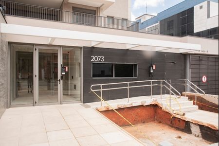 Apartamento à venda com 177m², 3 quartos e 2 vagasFrente