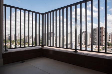 Apartamento à venda com 177m², 3 quartos e 2 vagasVaranda da Suíte 3