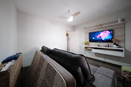 Sala de casa à venda com 2 quartos, 85m² em Jardim Fernandes, São Paulo