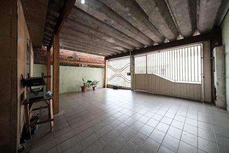 Casa à venda com 85m², 2 quartos e 3 vagasGaragem