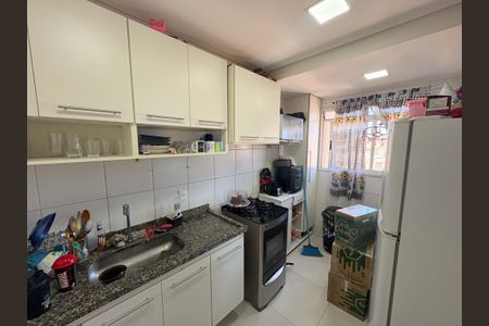 Apartamento à venda com 55m², 2 quartos e 1 vagaCozinha