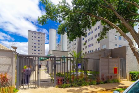 Apartamento para alugar com 42m², 2 quartos e sem vagaFachada