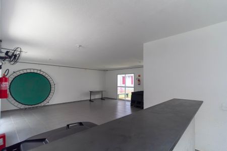 Apartamento para alugar com 42m², 2 quartos e sem vagaÁrea comum - Salão de festas