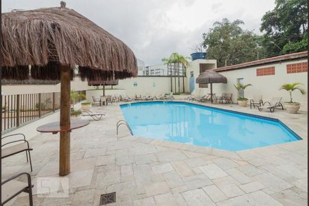 Apartamento à venda com 70m², 2 quartos e 1 vagaÁrea comum - Piscina