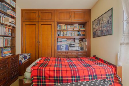 Apartamento à venda com 150m², 3 quartos e 1 vagaQuarto 2