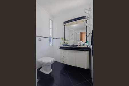 Apartamento à venda com 150m², 3 quartos e 1 vagaBanheiro da Suíte