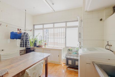 Apartamento à venda com 150m², 3 quartos e 1 vagaÁrea de Serviço