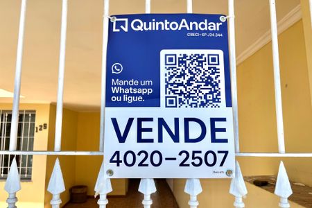 Casa à venda com 219m², 3 quartos e 2 vagasPlaquinha