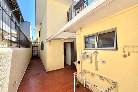 Casa à venda com 219m², 3 quartos e 2 vagasÁrea externa